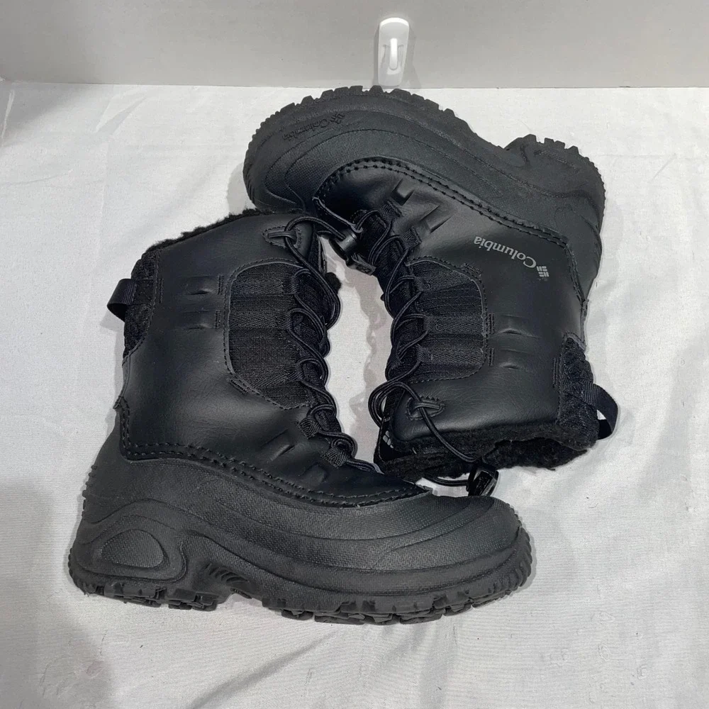 Columbia Bugaboot Kids Black Waterproof Winter Boots‎ 400g Insulation Toggle